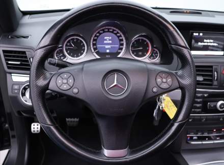 Mercedes-Benz - E-class