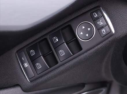 Mercedes-Benz - C-class