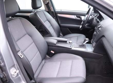 Mercedes-Benz - C-class