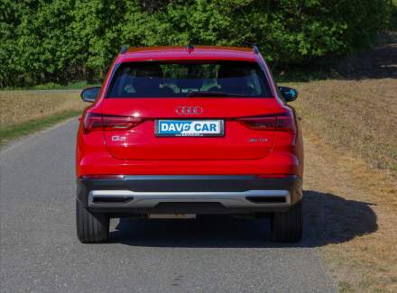 Audi - Q3