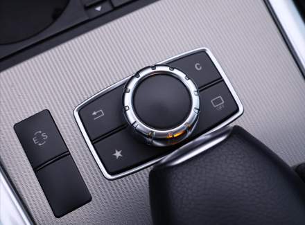 Mercedes-Benz - E-class