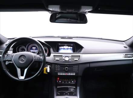 Mercedes-Benz - E-class