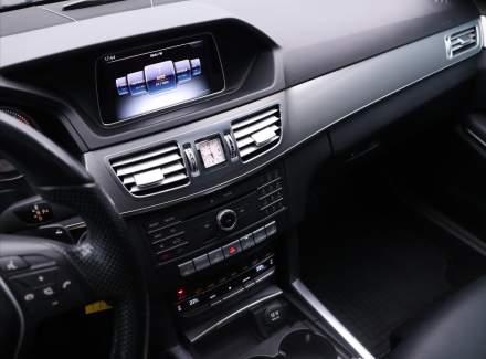 Mercedes-Benz - E-class