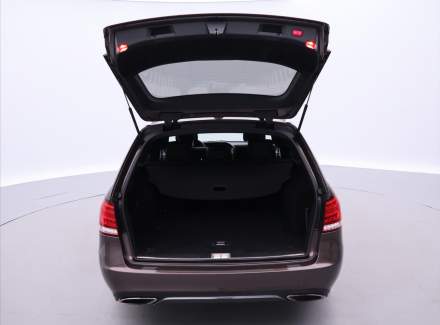 Mercedes-Benz - E-class