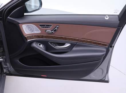 Mercedes-Benz - S-class