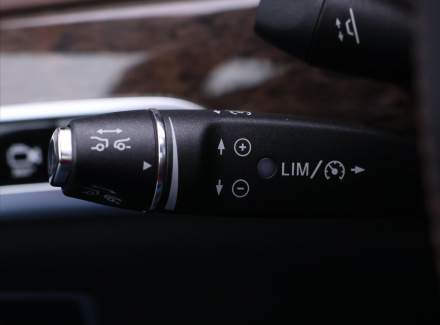 Mercedes-Benz - S-class