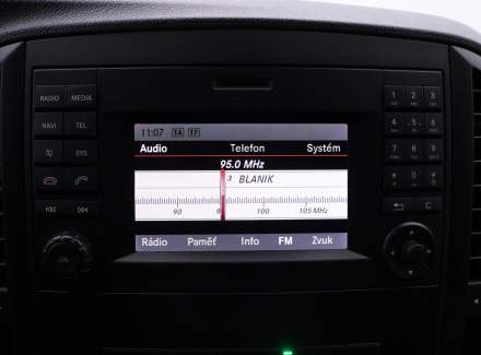 Mercedes-Benz - Vito