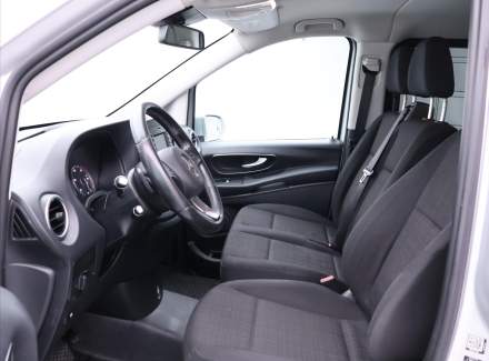 Mercedes-Benz - Vito