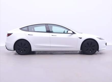 Tesla - Model 3