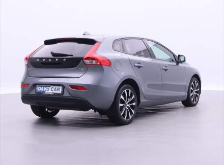 Volvo - V40