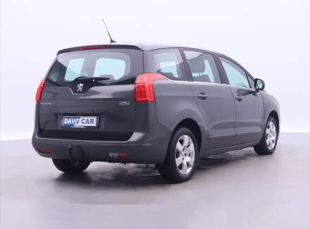 Peugeot - 5008