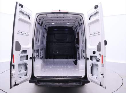 Volkswagen - Crafter