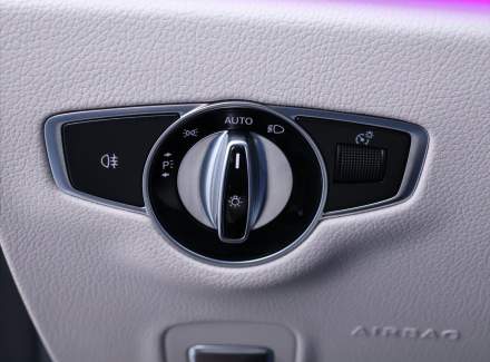 Mercedes-Benz - E-class