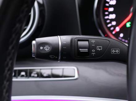 Mercedes-Benz - E-class