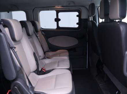 Ford - Tourneo Custom
