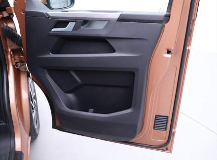 Volkswagen - Multivan