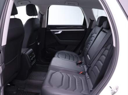 Volkswagen - Touareg