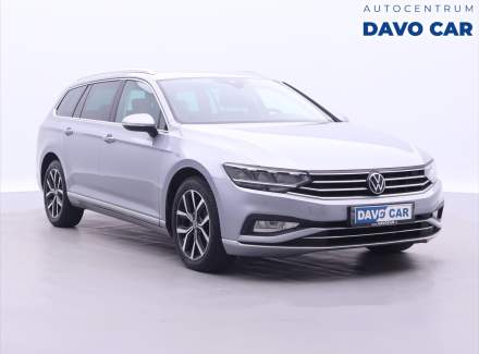 Volkswagen - Passat