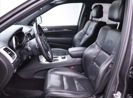 Jeep - Grand Cherokee