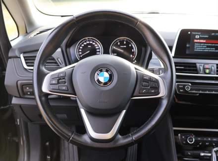 BMW - 2er