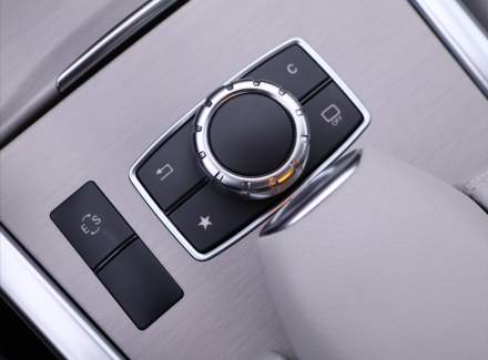 Mercedes-Benz - E-class