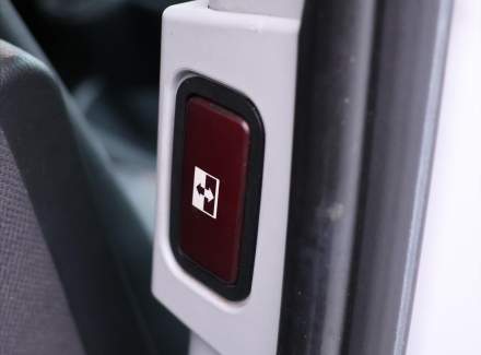 Mercedes-Benz - Vito