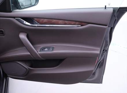 Maserati - Quattroporte