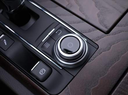 Maserati - Quattroporte