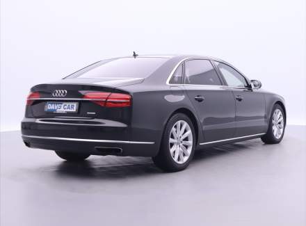 Audi - A8