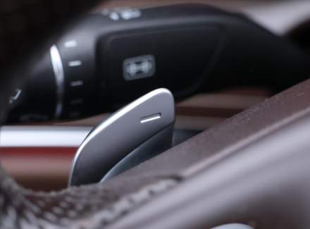 Mercedes-Benz - E-class