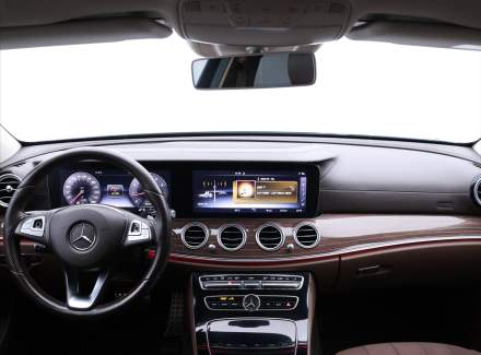 Mercedes-Benz - E-class