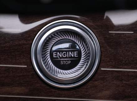 Mercedes-Benz - E-class