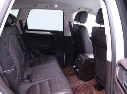 Volkswagen - Touareg