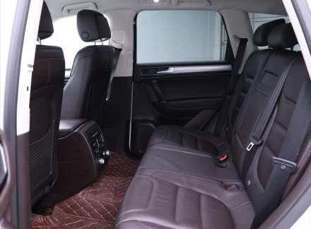 Volkswagen - Touareg