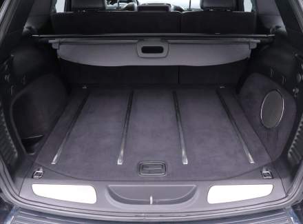 Jeep - Grand Cherokee