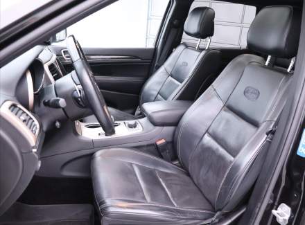 Jeep - Grand Cherokee