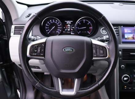 Land Rover - Discovery Sport