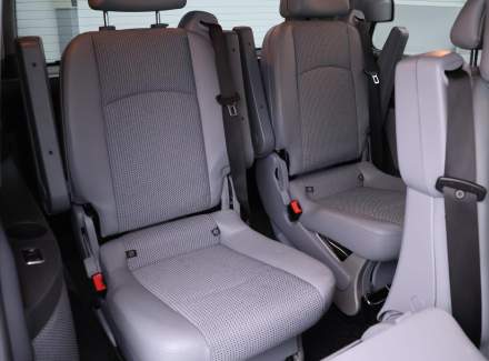 Mercedes-Benz - Viano