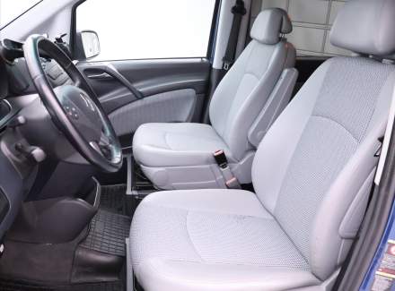 Mercedes-Benz - Viano