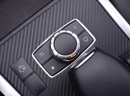 Mercedes-Benz - E-class