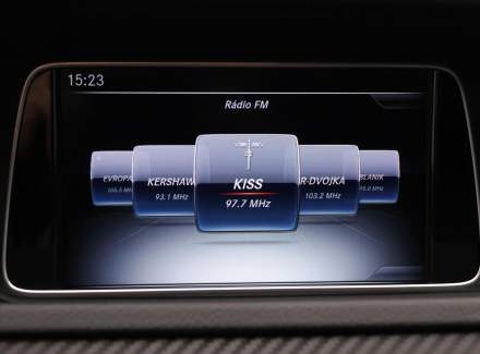 Mercedes-Benz - E-class