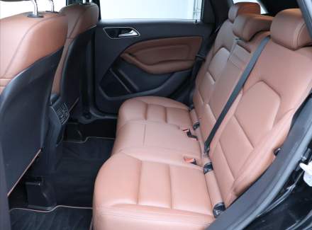 Mercedes-Benz - B-class