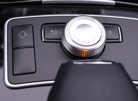 Mercedes-Benz - E-class