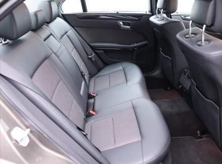 Mercedes-Benz - E-class