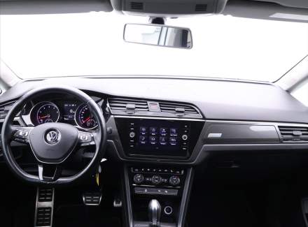 Volkswagen - Touran