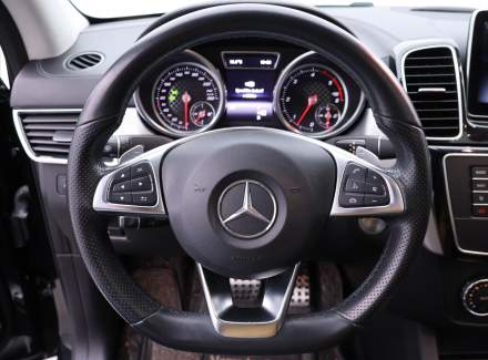 Mercedes-Benz - GLE