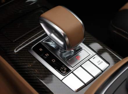 Mercedes-Benz - G-class