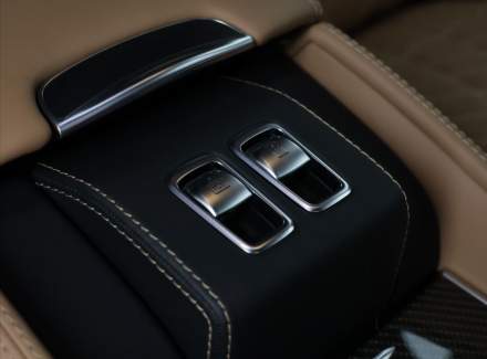 Mercedes-Benz - G-class