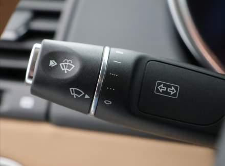 Mercedes-Benz - G-class