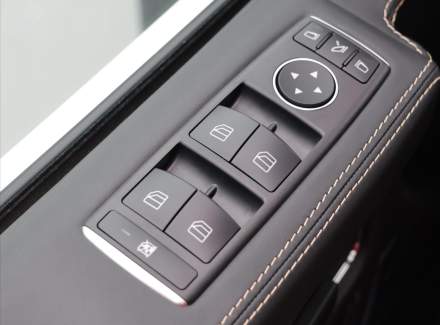 Mercedes-Benz - G-class